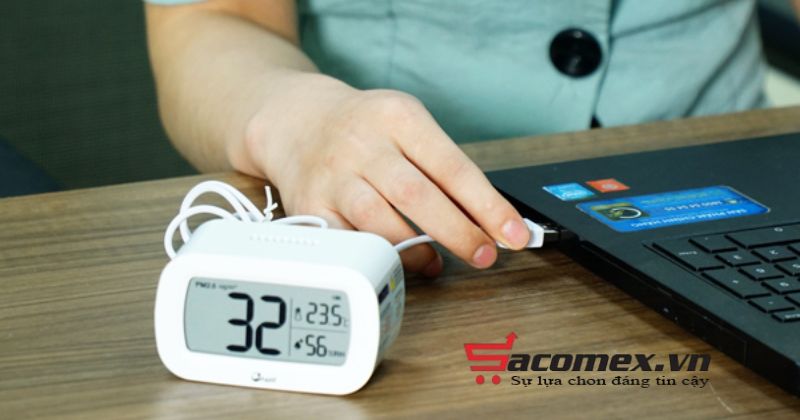 Cơ chế cấp nguồn linh hoạt hai chế độ điện của máy đo chất lượng không khí mini FujiE AM100