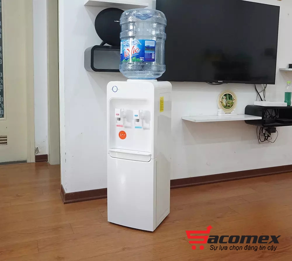 Cây nước nóng lạnh truyền thống