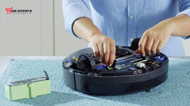 Vì sao cần thay pin robot hút bụi?