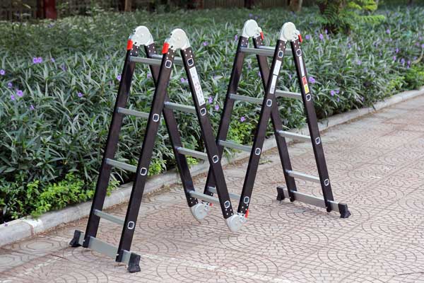 Ưu điểm của thang nhôm gấp đa năng 4 đoạn Advindeq ADM104