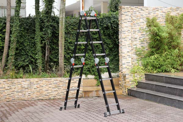 Thang nhôm gấp đa năng 4 đoạn Advindeq ADM104