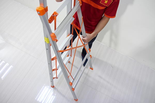  Tiêu chuẩn và độ bền của thang nhôm ghế bản to 5 bậc ADVINDEQ ADS-705