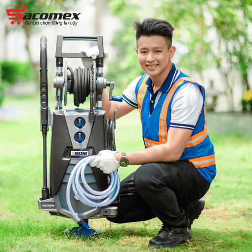 Máy xịt rửa xe Hakawa