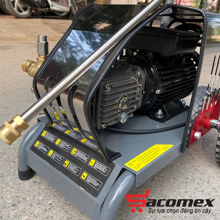 máy rửa xe cao áp Mactool 2.2kw AWJ-2.2S2