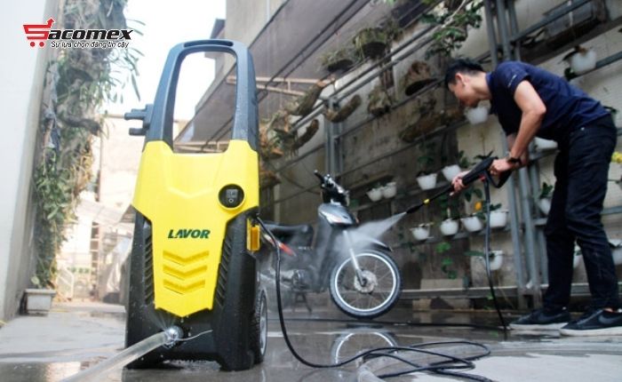 Top 5 máy xịt rửa xe cầm tay tốt nhất