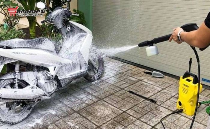Các yếu tố quyết định độ bền của máy xịt rửa xe giá rẻ
