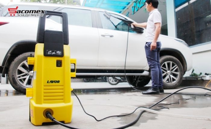 Review 3 thương hiệu máy xịt rửa xe gia đình được ưa chuộng nhất 2025
