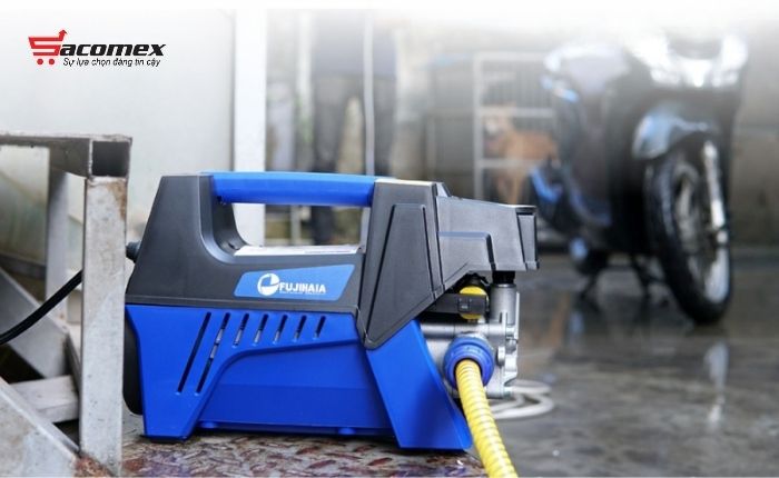 Top 7 máy xịt rửa xe giá rẻ có độ bền cao nhất 2025