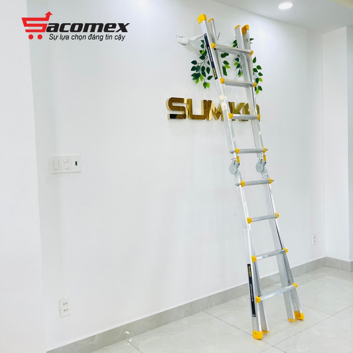 hang nhôm chữ A gấp trượt Sumika SKM404A