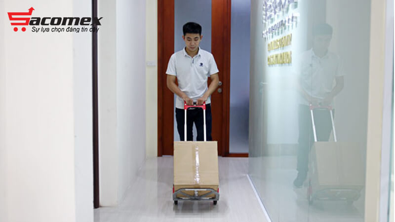 Ứng dụng thực tế của xe đẩy hàng rút gọn Advindeq TL-85E trong đời sống