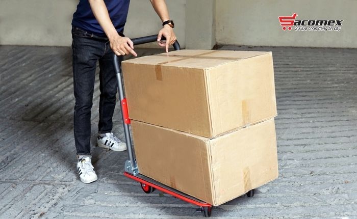 Lợi ích khi sử dụng xe đẩy hàng sàn thép 4 bánh Fujihome SH150N