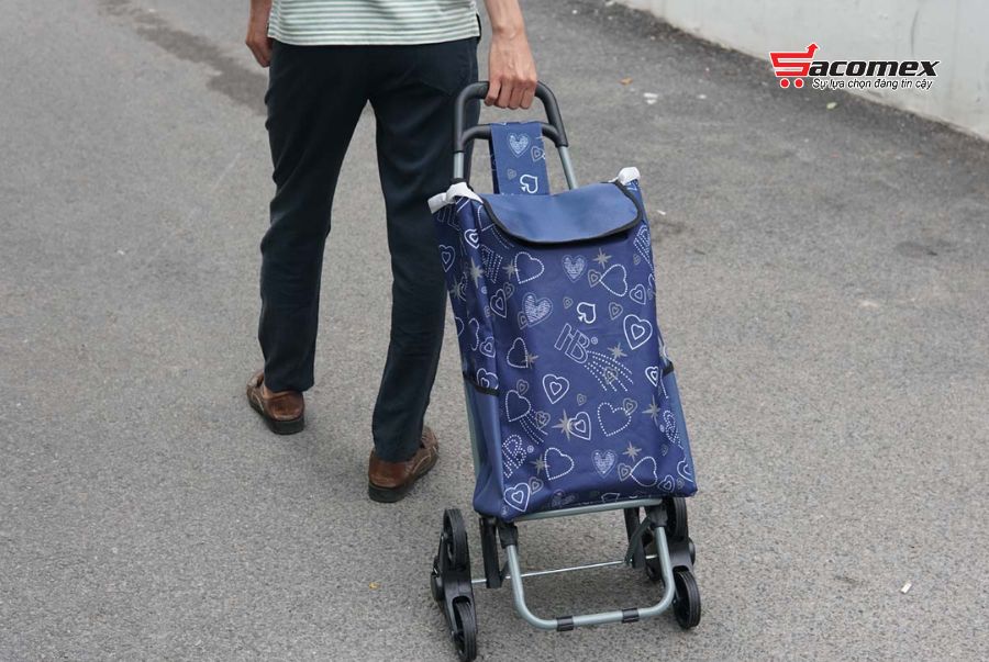 Lý do nên chọn xe kéo đi chợ leo cầu thang kèm túi tiện lợi Fujihome ST-30D6
